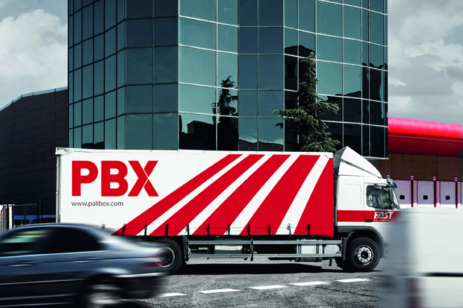 Camión de Palibex con la nueva imagen PBX