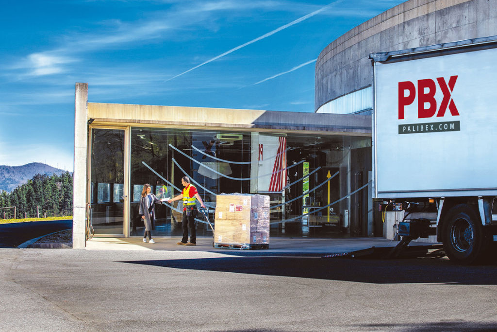 Efficient pallet transport services-spain - palibex - 03
