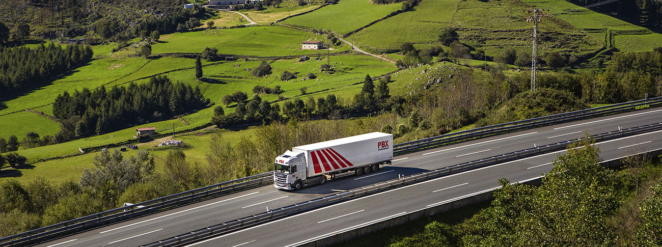 spain pallet logistics-network-euro-modular-vehicles -