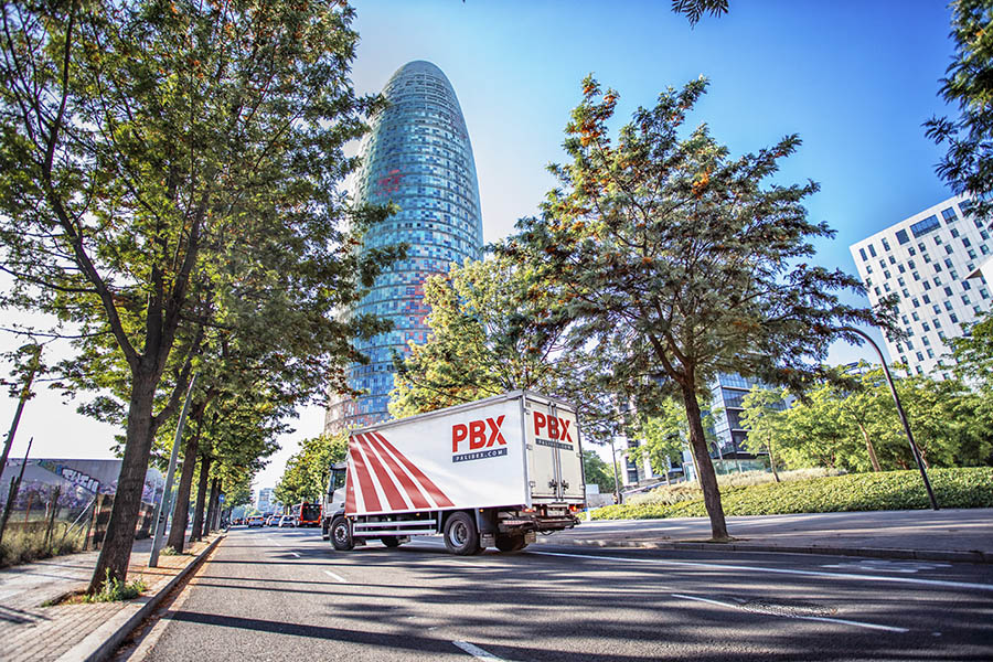 spain pallet logistics-network-euro-modular-vehicles -