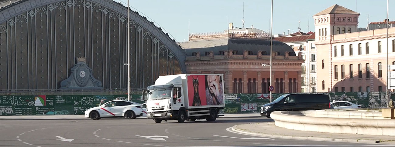 PhotoEspaña Después de todo - truck art project - 01