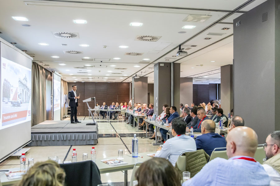 pallet transport company spain-network-meeting -jaime colsa - 01