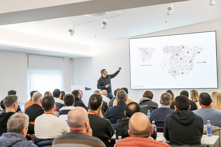 formación para conductores de camión en logística - palibex- pedro ramirez